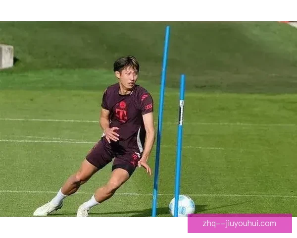 伊藤洋辉加盟拜仁慕尼黑季前赛不幸跖骨骨折引关注